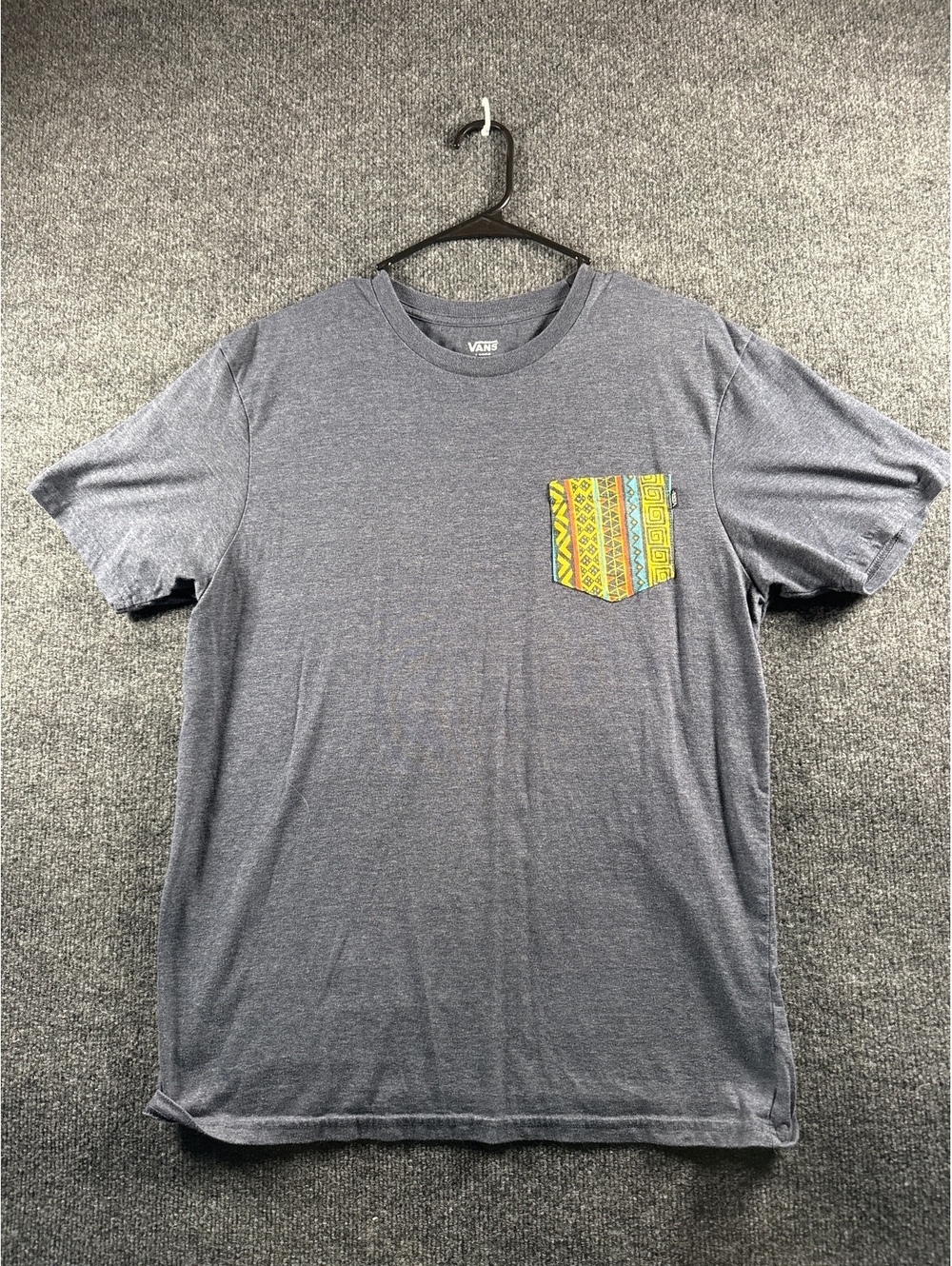 Vans Mens Large Gray T-Shirt Multicolor Aztec Stripe Print Chest Pocket
